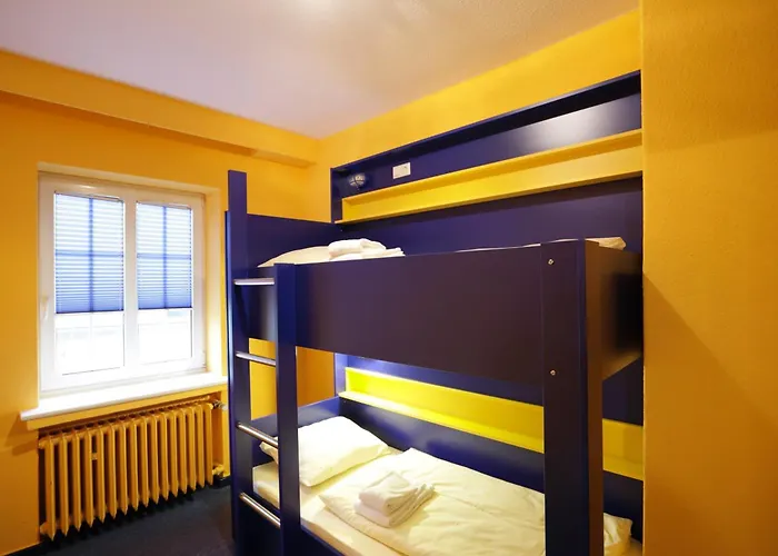 Bed\'Nbudget Expo-Hostel Dorms