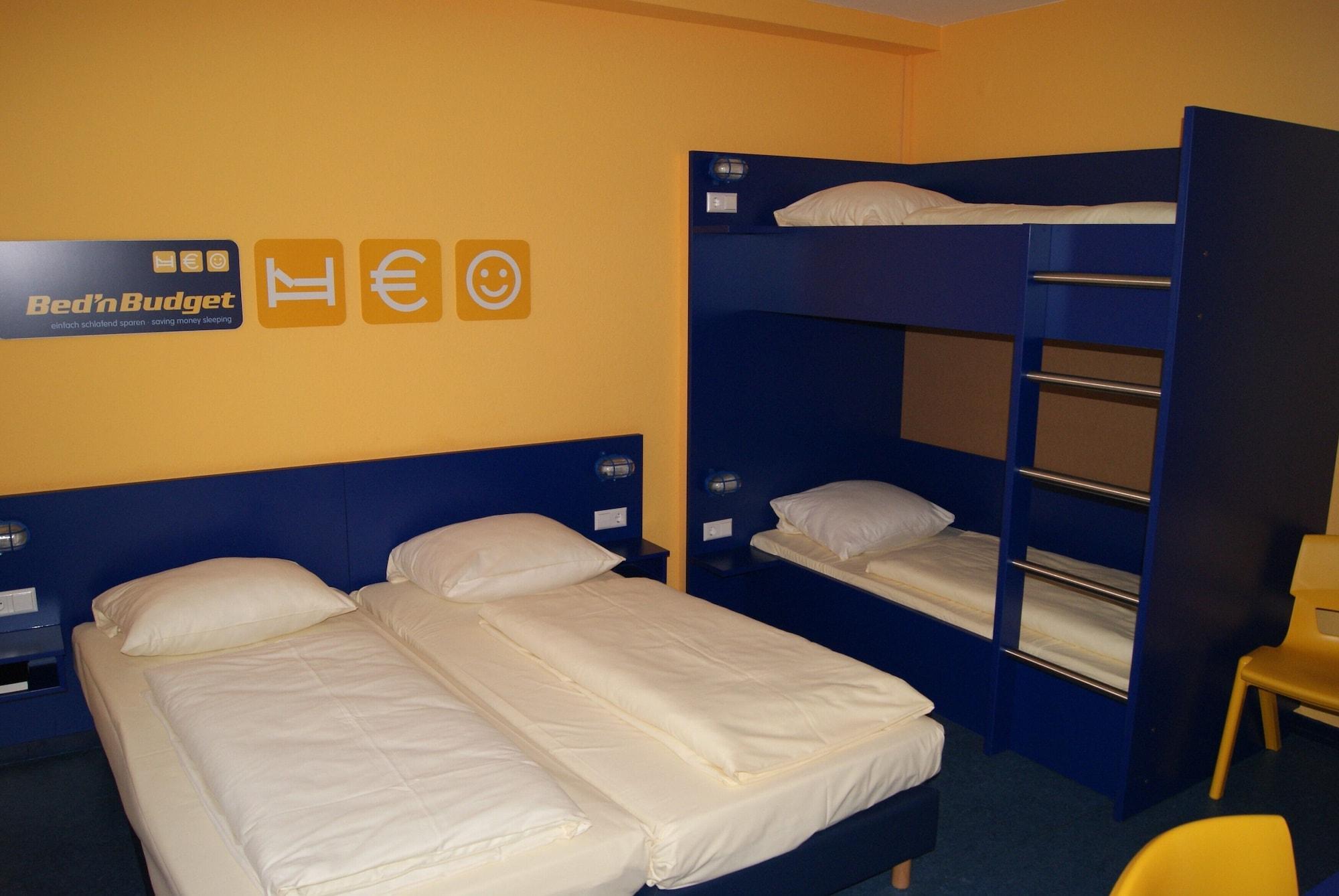 Bed'nbudget Expo-hostel Dorms *