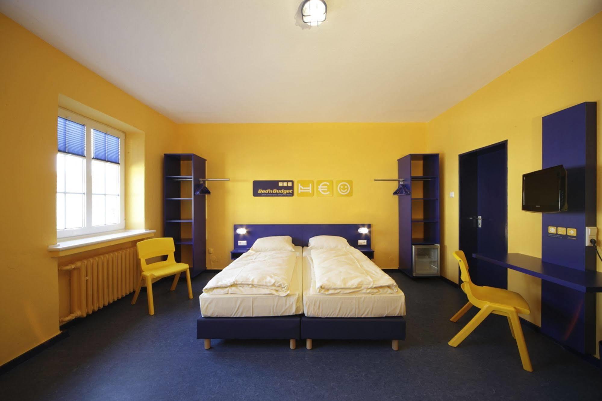 Bed'nbudget Expo-hostel Dorms Hostel *